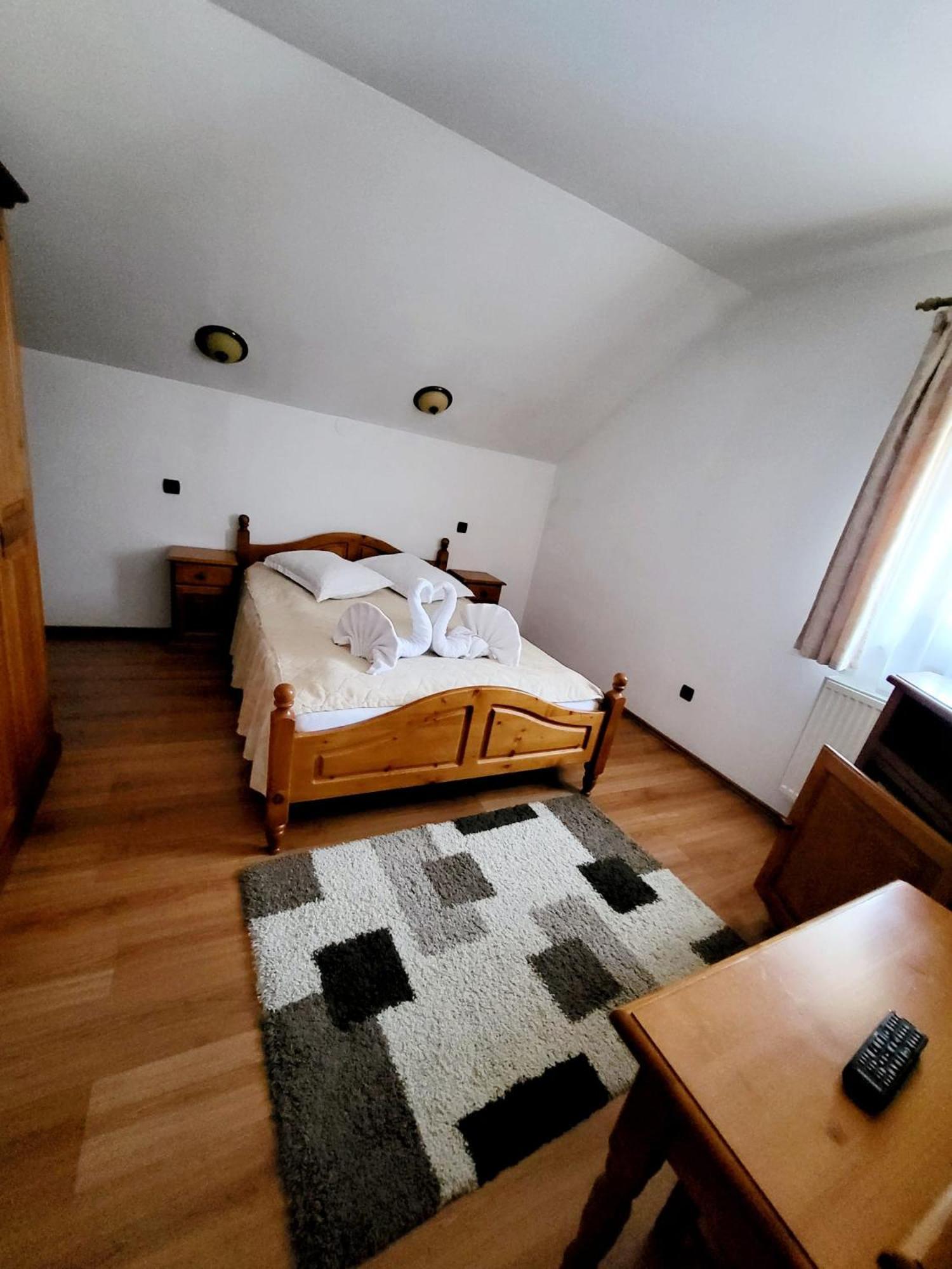 Pensiunea Gianina Arieşeni Extérieur photo